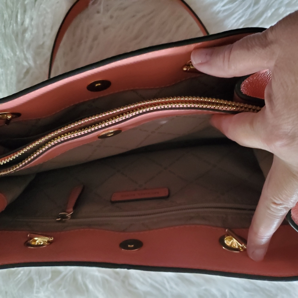 Michael Kors Coral Leather Tote Bag - Picture 7 of 12